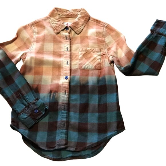 Upcycled Bleach Dyed Flannel Girl’s Shirt Size 8: Painted Inspirational Quote - Picture 8 of 11